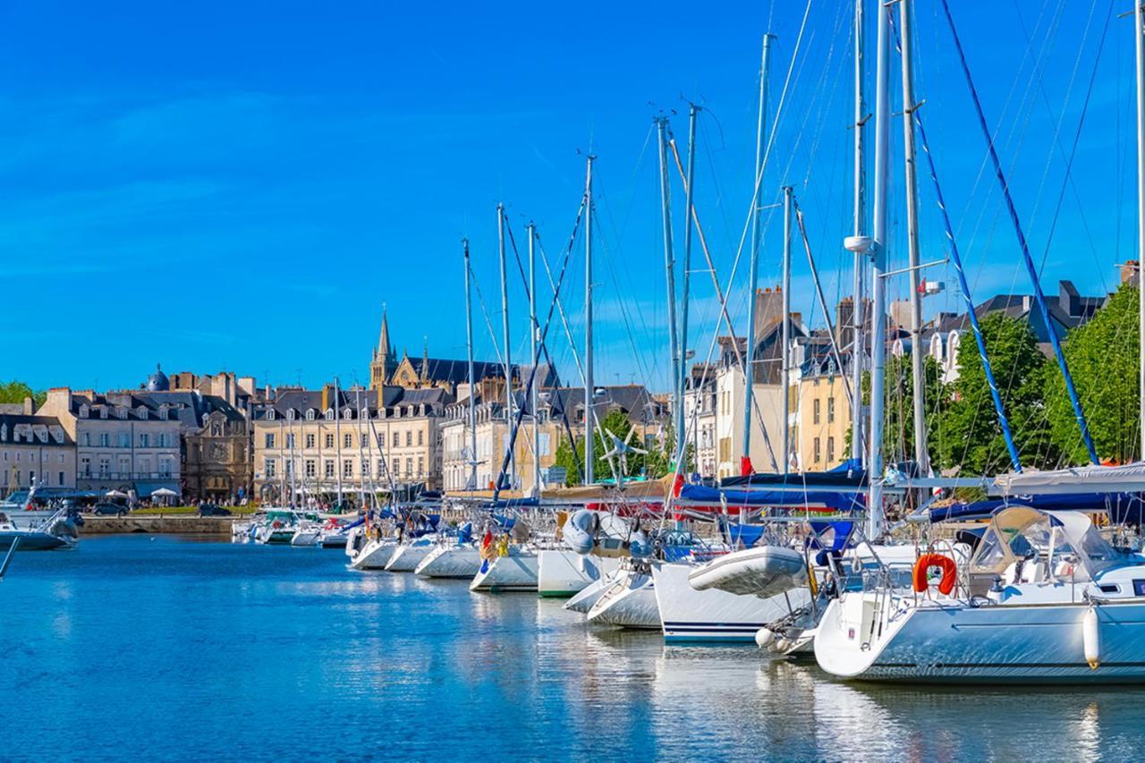 Studio Tout Confort Avec Vue Cathedrale A St Patern Vannes-Centre Leilighet Eksteriør bilde